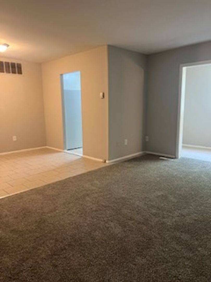 Apartment for rent at 5306-5308 Hamilton Ave, Baltimore, MD 21206