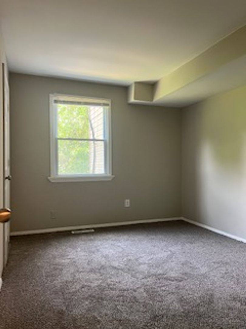 Apartment for rent at 5306-5308 Hamilton Ave, Baltimore, MD 21206