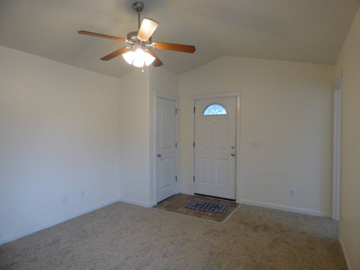 Apartment for rent at 3536-3538 Fisher Court NE, Salem, OR 97305
