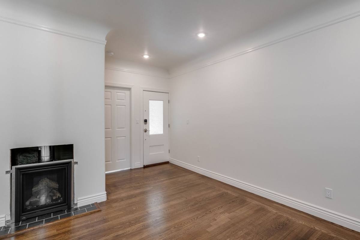 Apartment for rent at 412-416 Broderick St, San Francisco, CA 94117