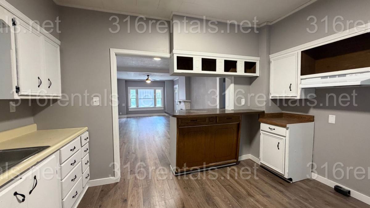 House for rent at 514 W 4th, El Dorado, KS 67042