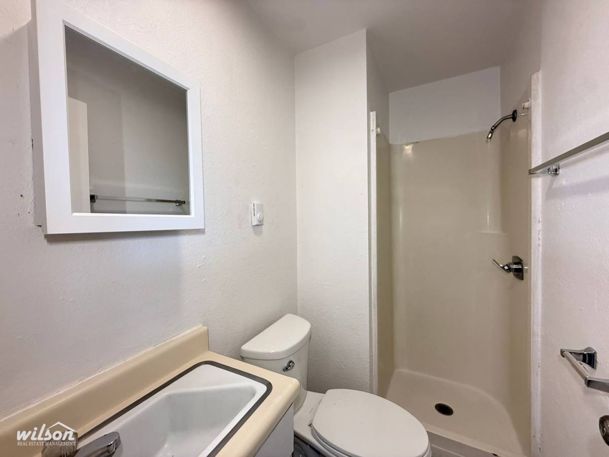 Apartment for rent at 809 S 9th St, Yakima, WA 98901