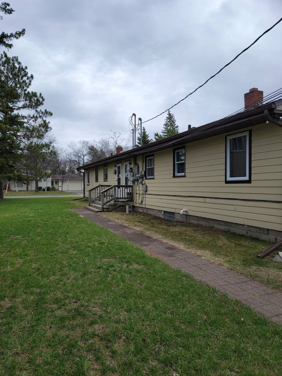 Apartment for rent at 207 25th St NW, Bemidji, MN 56601