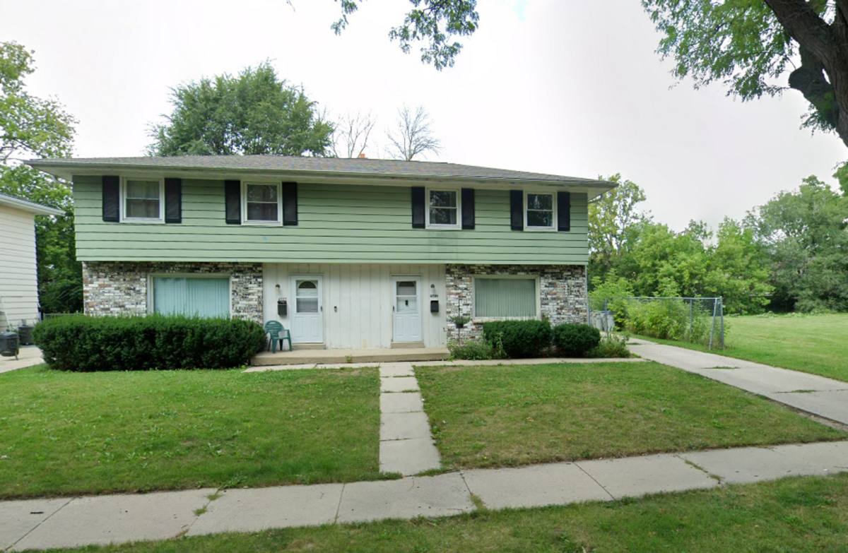Townhouse for rent at 4507-09 N 47th St, Milwaukee, WI 53218