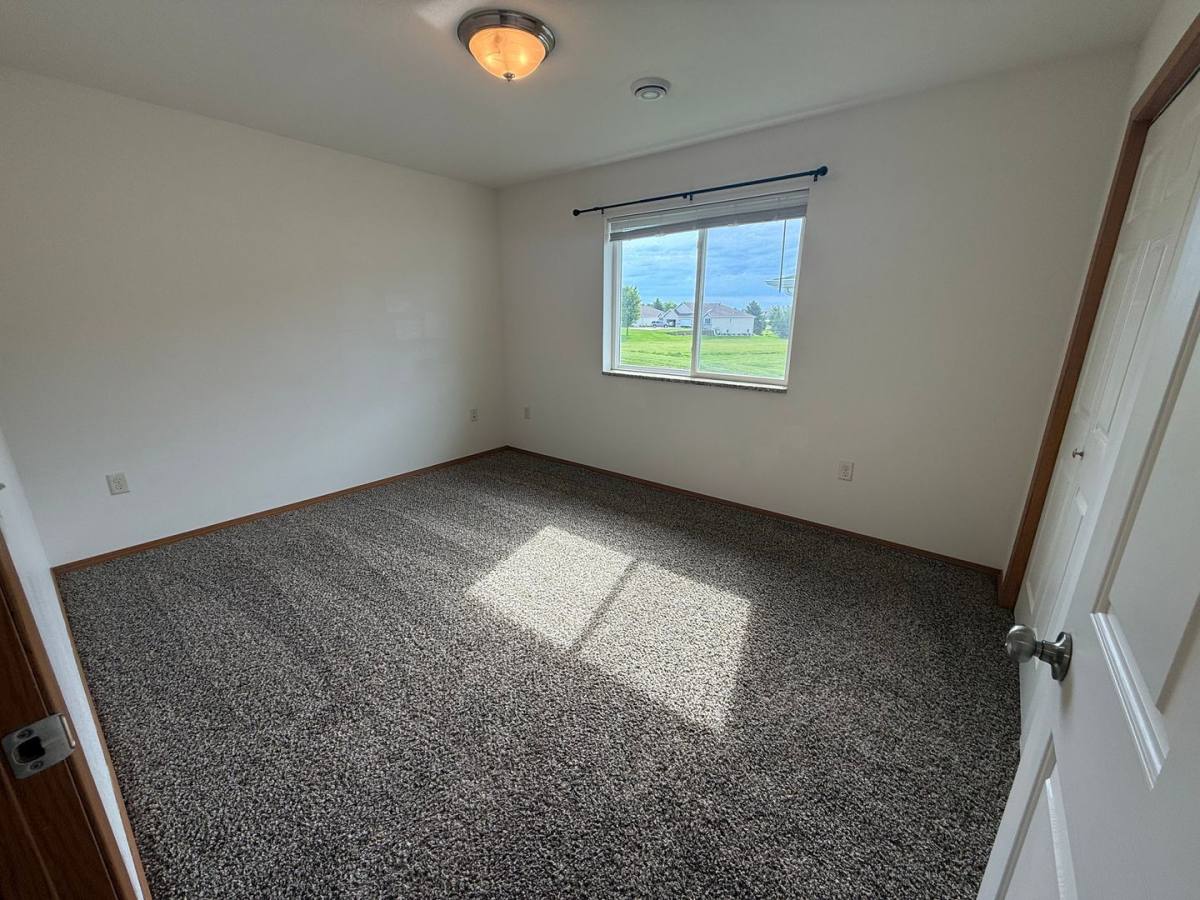 Apartment for rent at 505 16 Ave Circle NE, Watertown, SD 57201