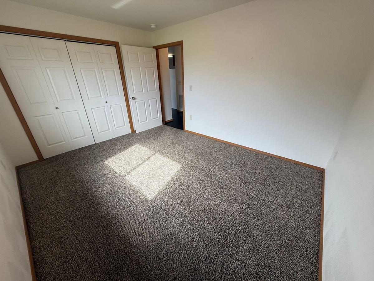 Apartment for rent at 505 16 Ave Circle NE, Watertown, SD 57201