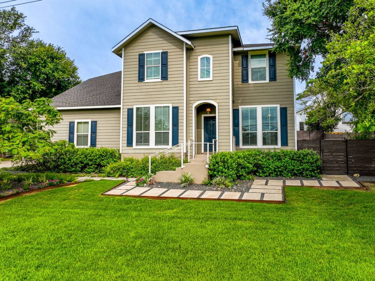 House for rent at 2600 San Juan Dr, Austin, TX 78733