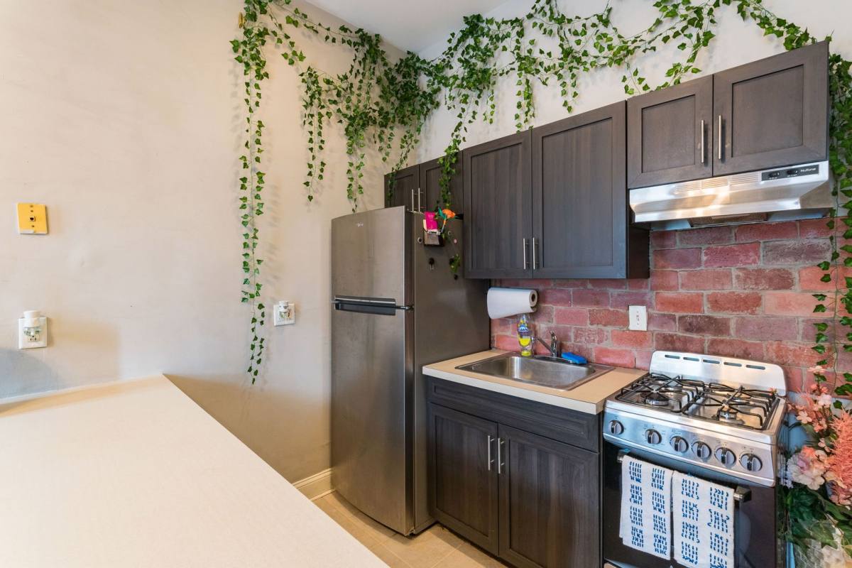 Apartment for rent at 2123 Spring Garden St, Philadelphia, PA 19130