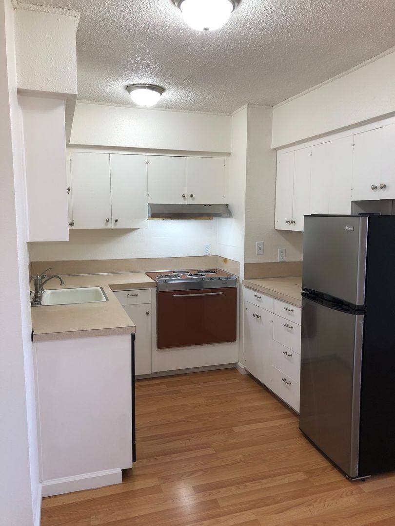 Apartment for rent at 520 Ivy St, Junction City, OR 97448