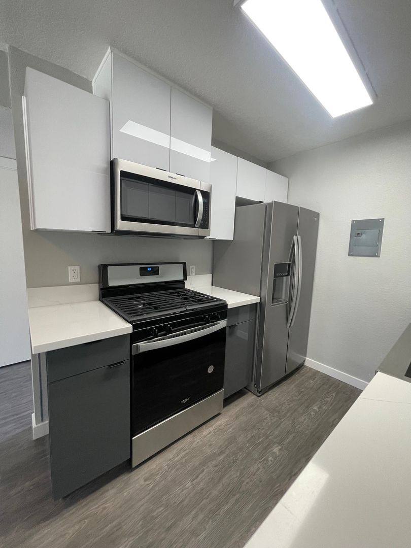 Apartment for rent at 9746 Park St, Bellflower, CA 90706