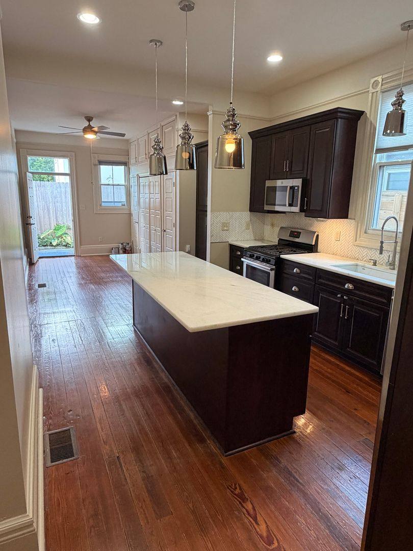 Apartment for rent at 5330 Dryades St, New Orleans, LA 70115