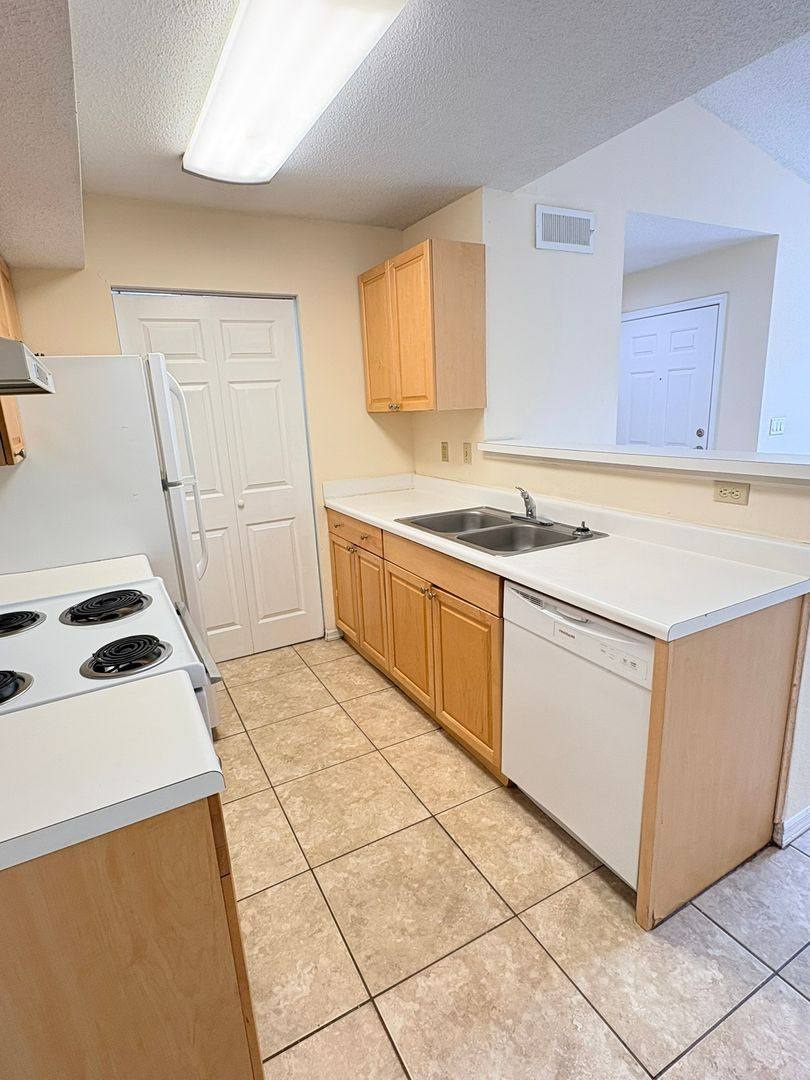 Condo for rent at 12630 Equestrian Circle, Fort Myers, FL 33907