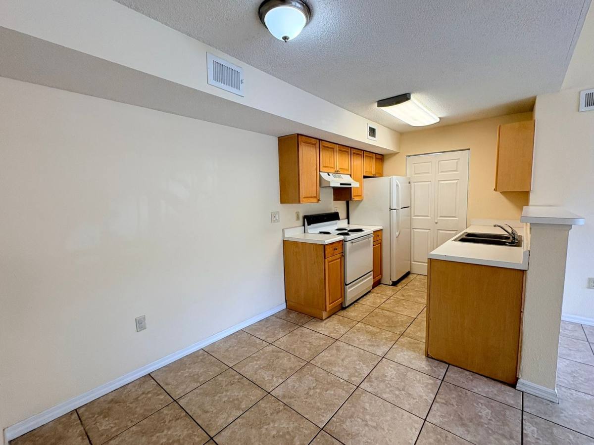 Condo for rent at 12630 Equestrian Circle, Fort Myers, FL 33907