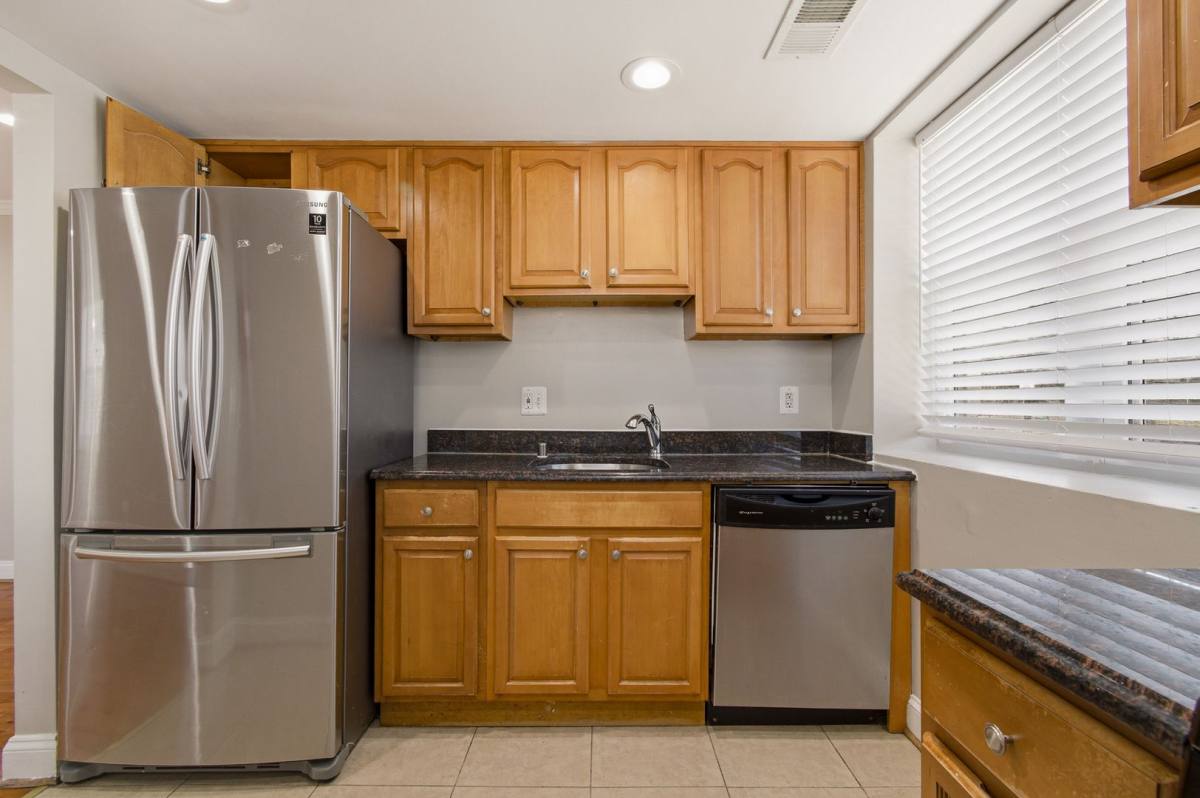 House for rent at 3878 9th St SE #102, Washington, DC 20032