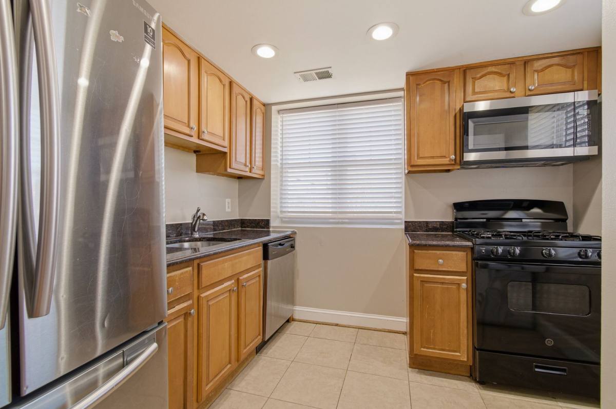House for rent at 3878 9th St SE #102, Washington, DC 20032