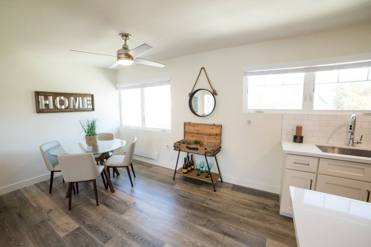 Apartment for rent at 201 S Broadway, Redondo Beach, CA 90277