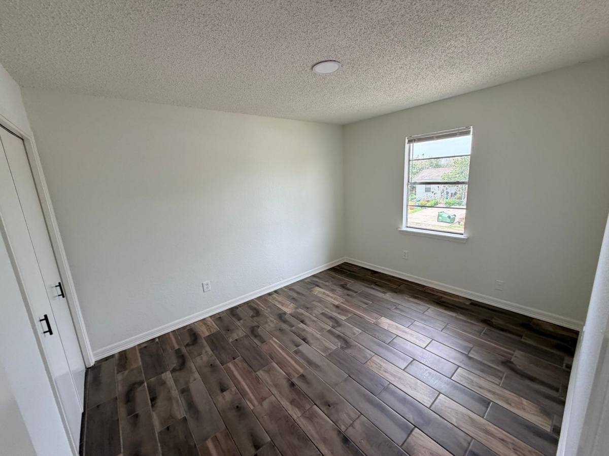 Apartment for rent at 155 N Iowa Ave, Brownsville, TX 78521