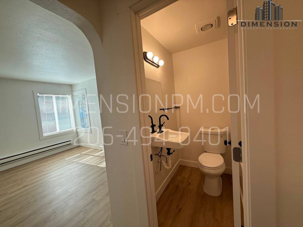 Apartment for rent at 11660 Renton Ave S, Seattle, WA 98178