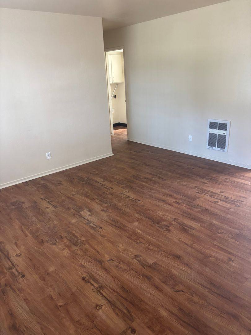 Apartment for rent at 1945-1959 8th St, Redding, CA 96001