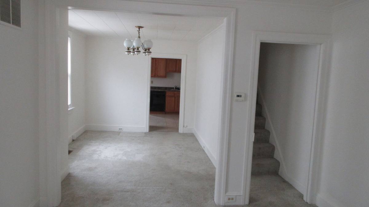 Apartment for rent at 332-334 Central Ave, Hagerstown, MD 21740