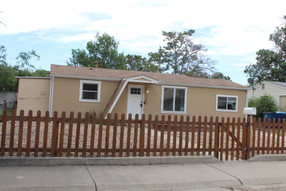 House for rent at 7496 Locust St, Commerce City, CO 80022