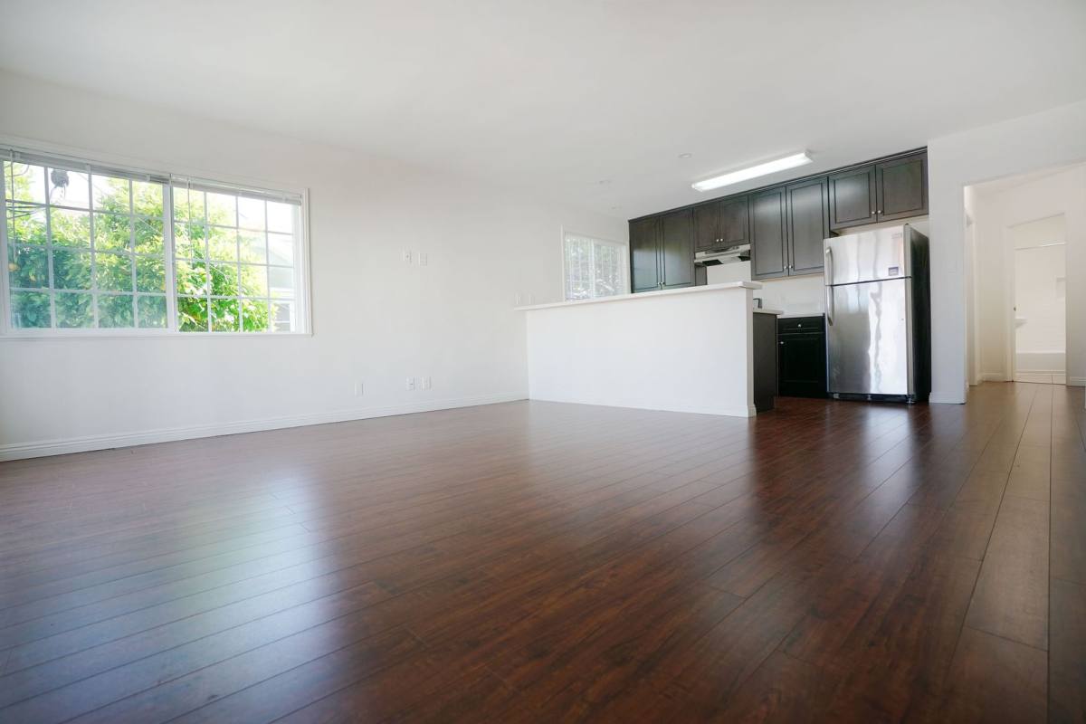 Apartment for rent at 1219 Larrabee St, West Hollywood, CA 90069