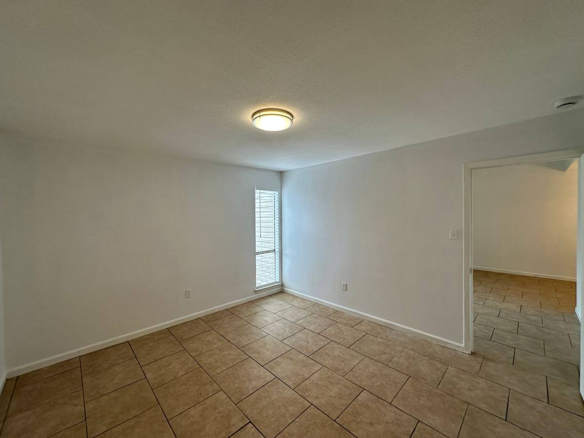 Condo for rent at 635 Patterson, Memphis, TN 38111
