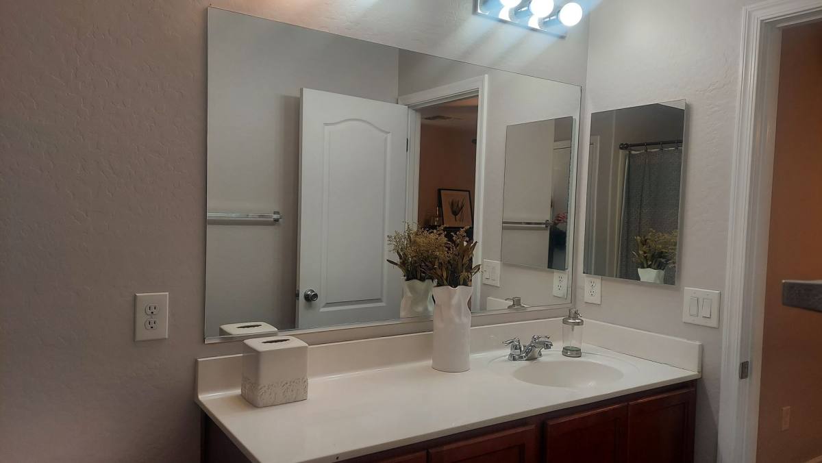 House for rent at 943 S Sabino Dr, Gilbert, AZ 85296