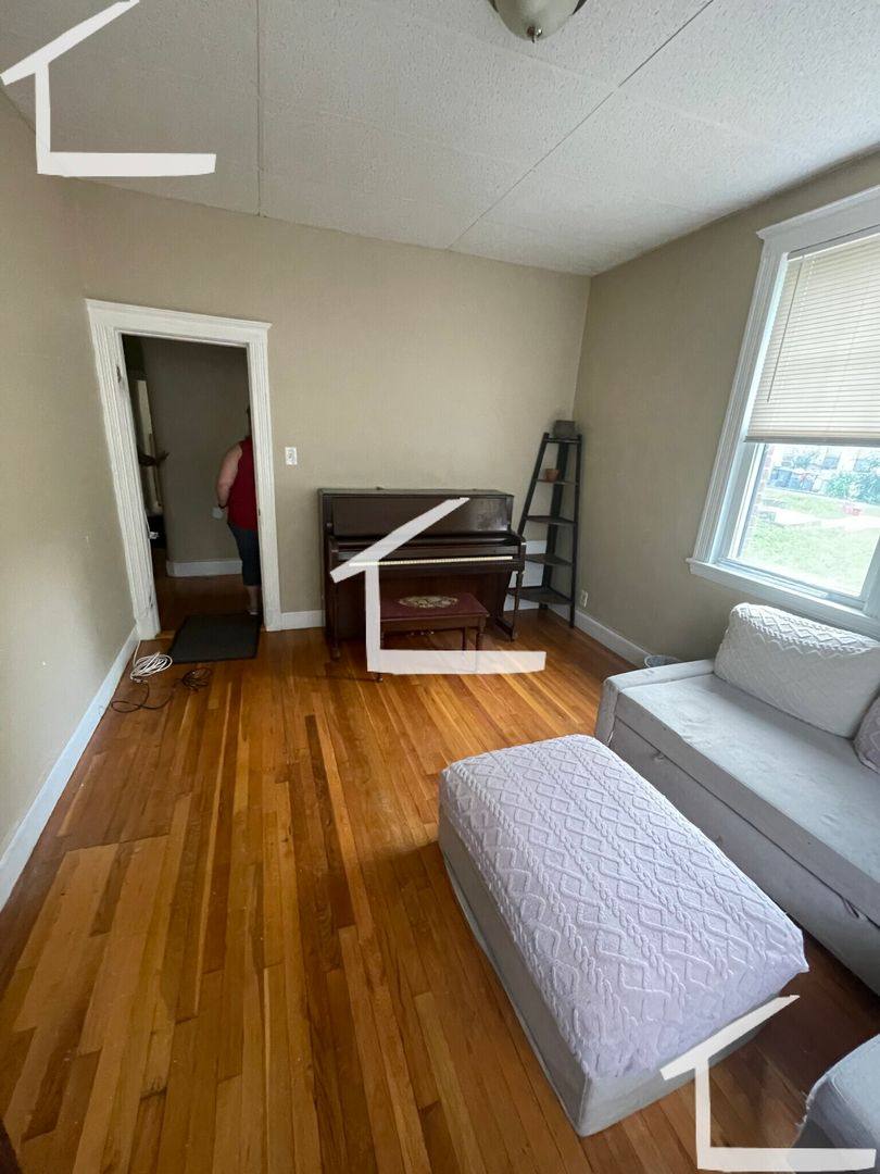 Apartment for rent at 32 Sidlaw Rd #1, Allston, MA 02134