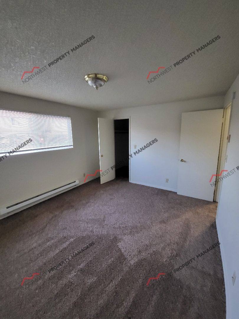 Apartment for rent at 2227 Harrison Ave 1-36, Centralia, WA 98531