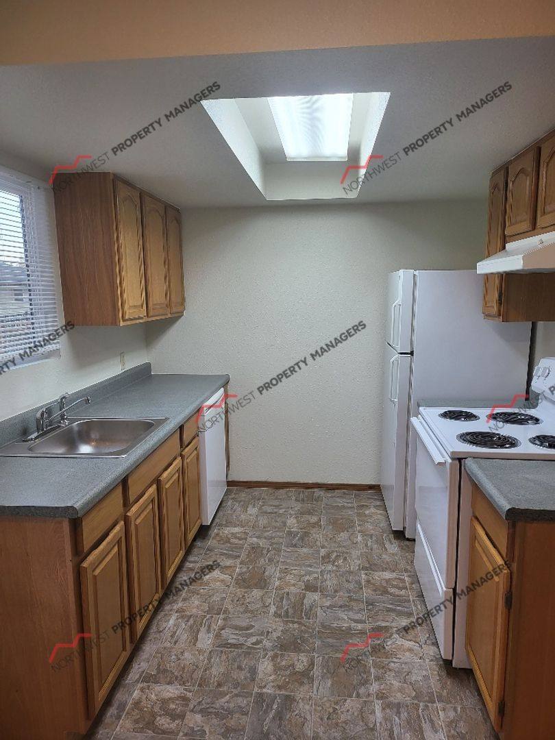 Apartment for rent at 2227 Harrison Ave 1-36, Centralia, WA 98531