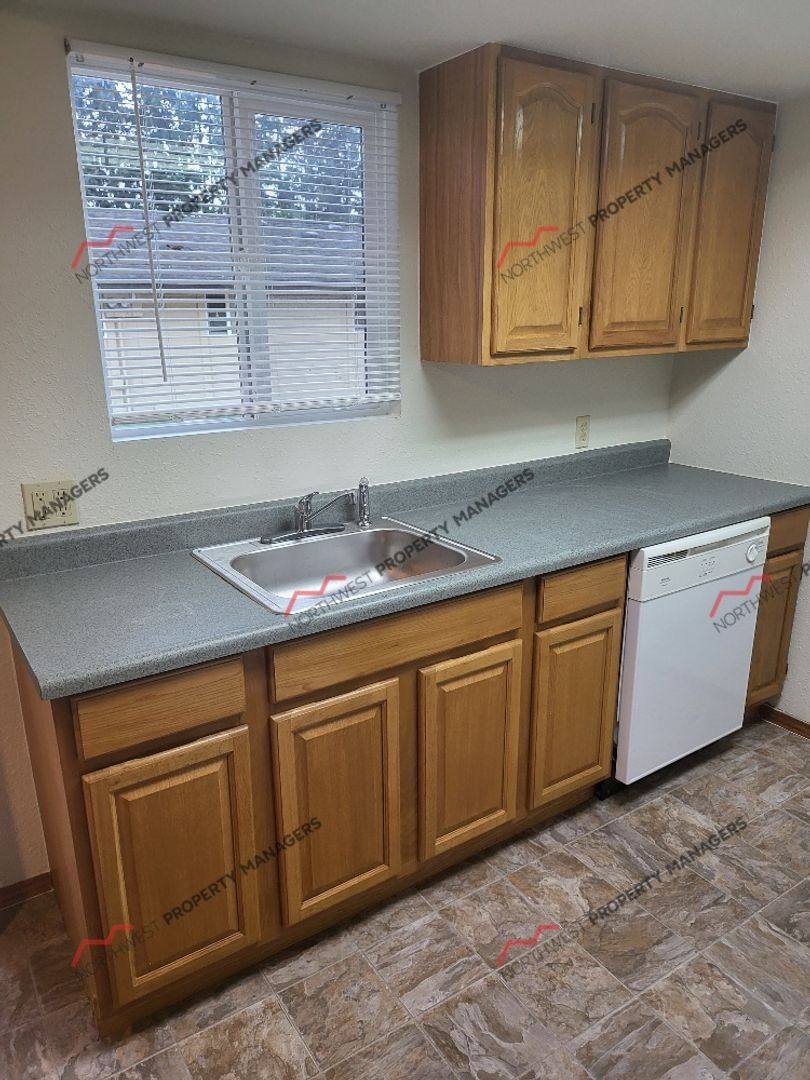 Apartment for rent at 2227 Harrison Ave 1-36, Centralia, WA 98531