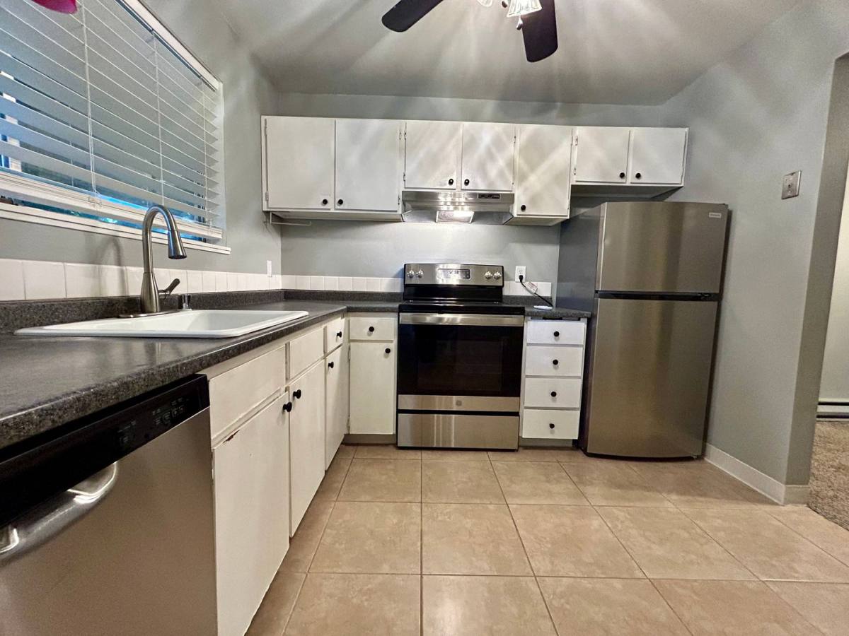 House for rent at 345 NE 105th St, Vancouver, WA 98685