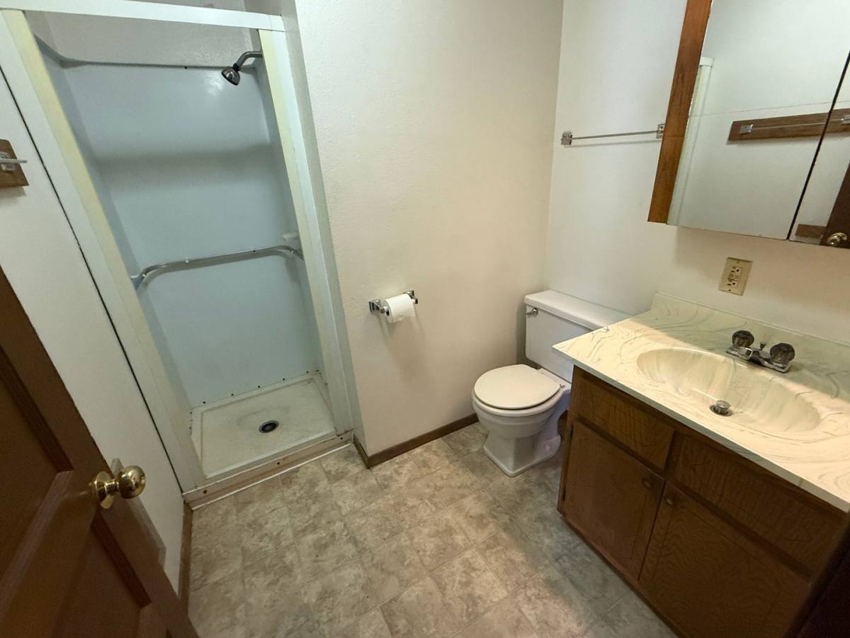 Apartment for rent at 618 N Broadway, Watertown, SD 57201