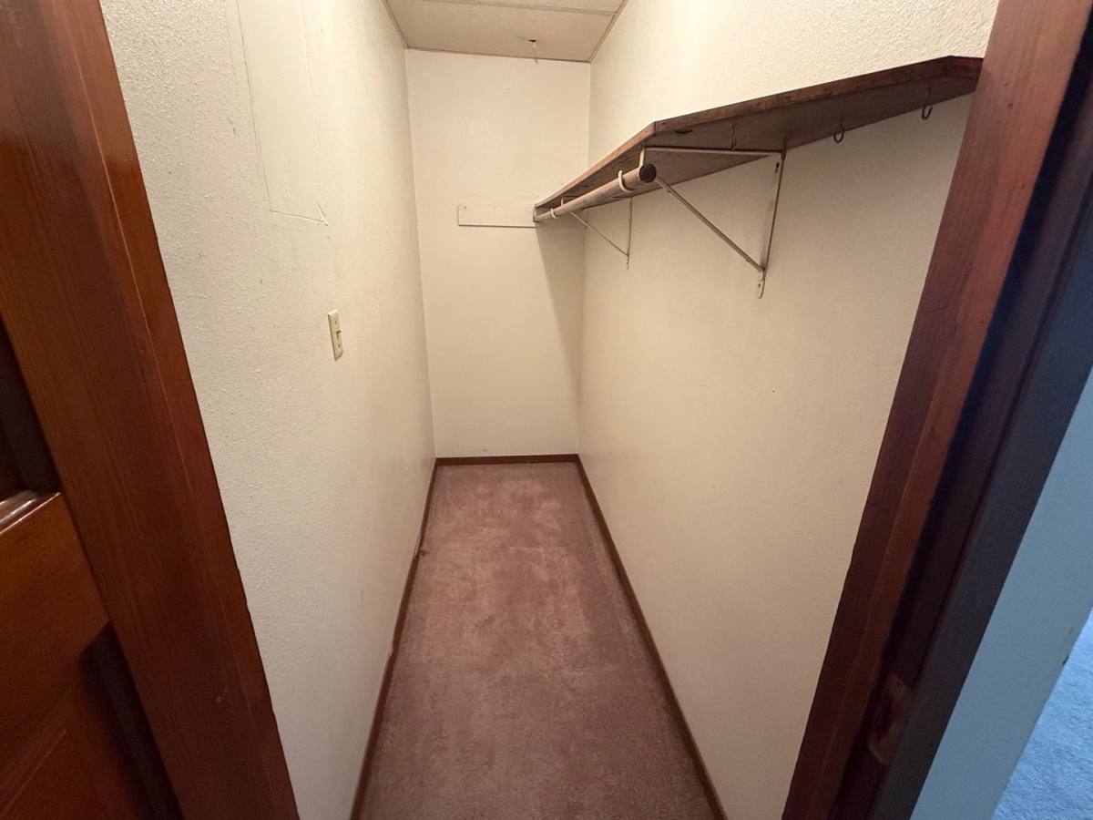 Apartment for rent at 618 N Broadway, Watertown, SD 57201