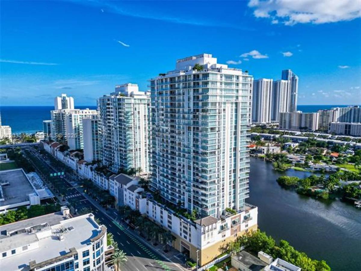 Apartment for rent at 300 Sunny Isles Blvd, North Miami Beach, FL 33160