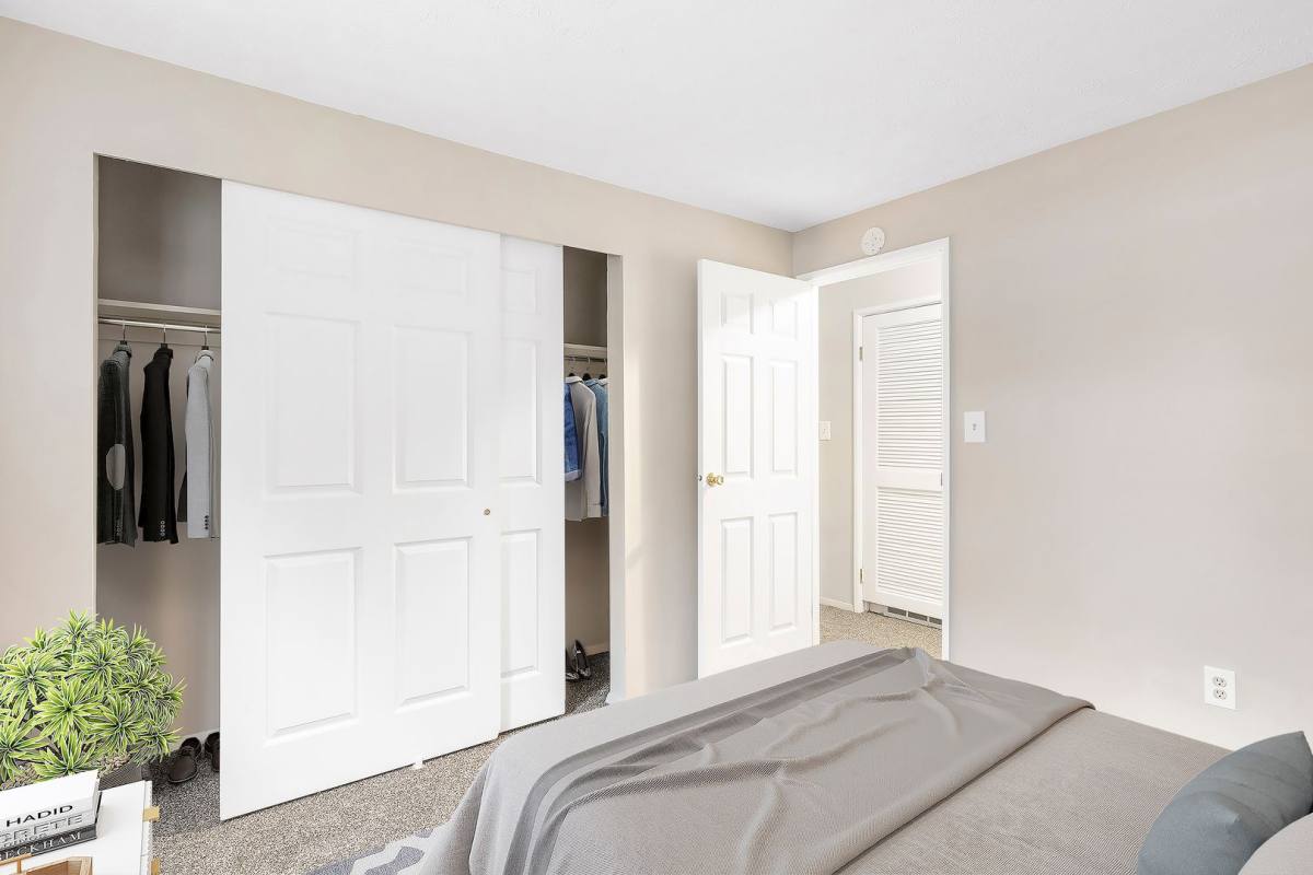 Apartment for rent at 7350-7410 W Blvd, Youngstown, OH 44512
