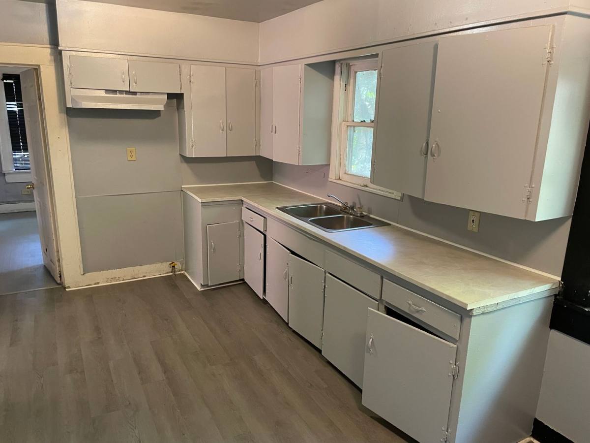 House for rent at 3224 Jackson St, Shreveport, LA 71109