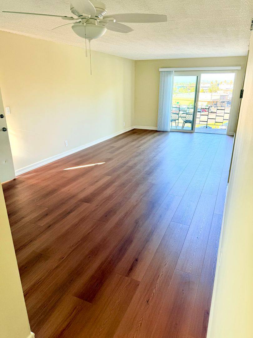 Apartment for rent at 300 Palos Verdes Blvd, Redondo Beach, CA 90277