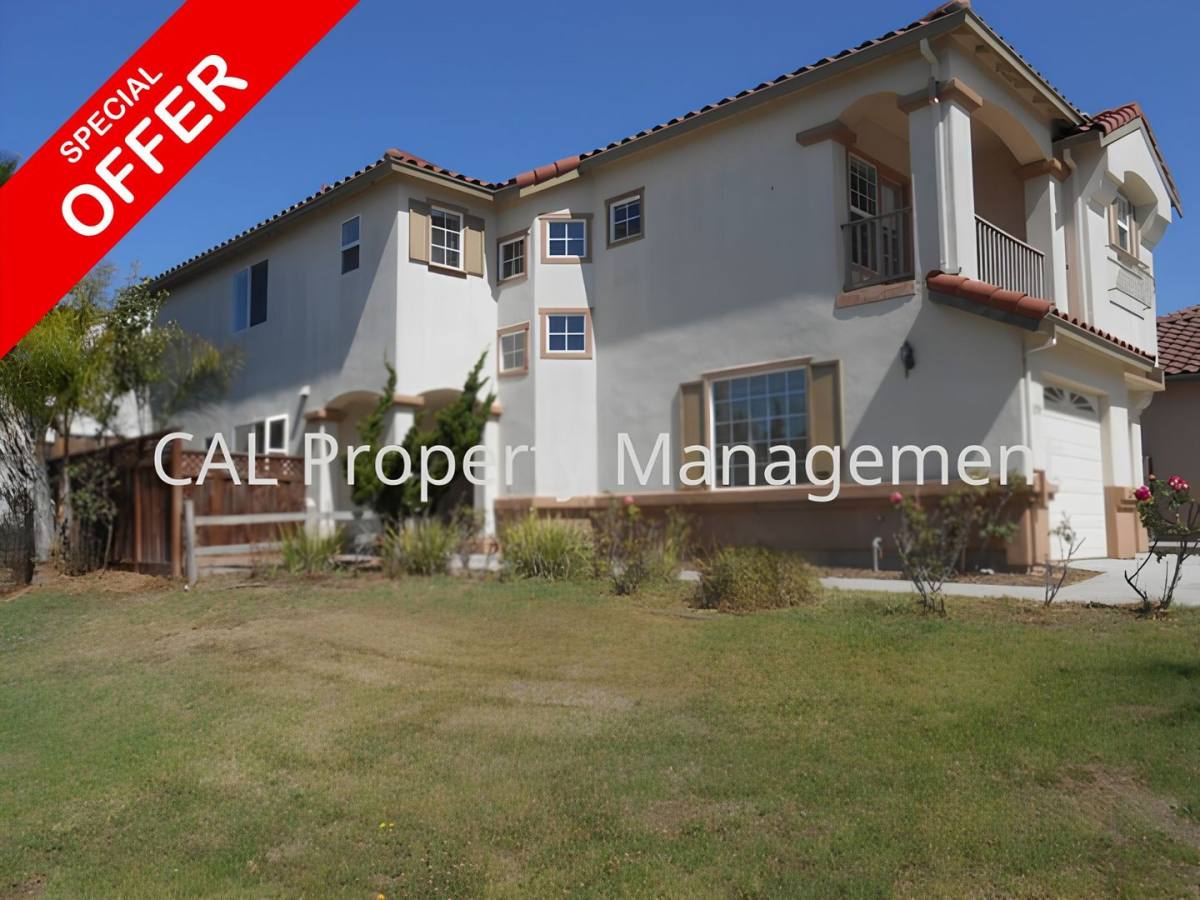 House for rent at 1159 Cobblestone St, Salinas, CA 93905