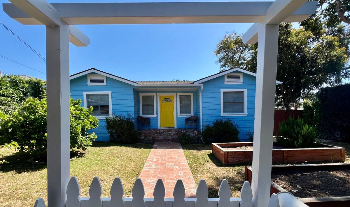 House for rent at 1902 Castillo St, Santa Barbara, CA 93101