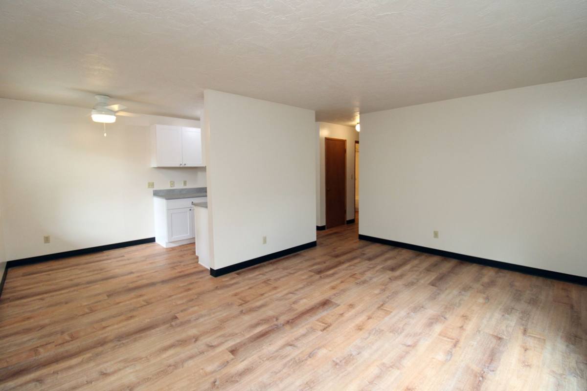Apartment for rent at 930 SW Gibbs St, Portland, OR 97239