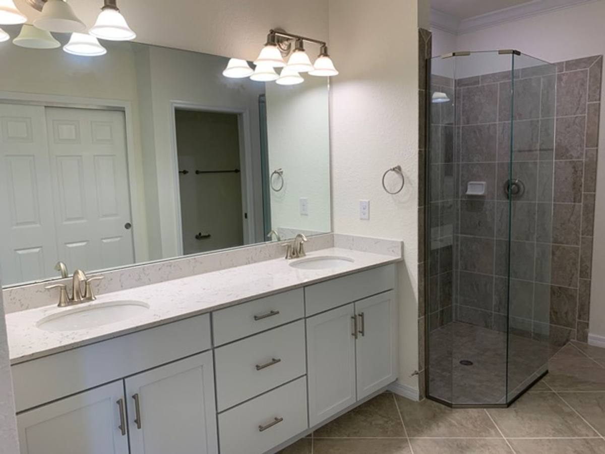 Condo for rent at 7342 Divot Loop, Bradenton, FL 34202