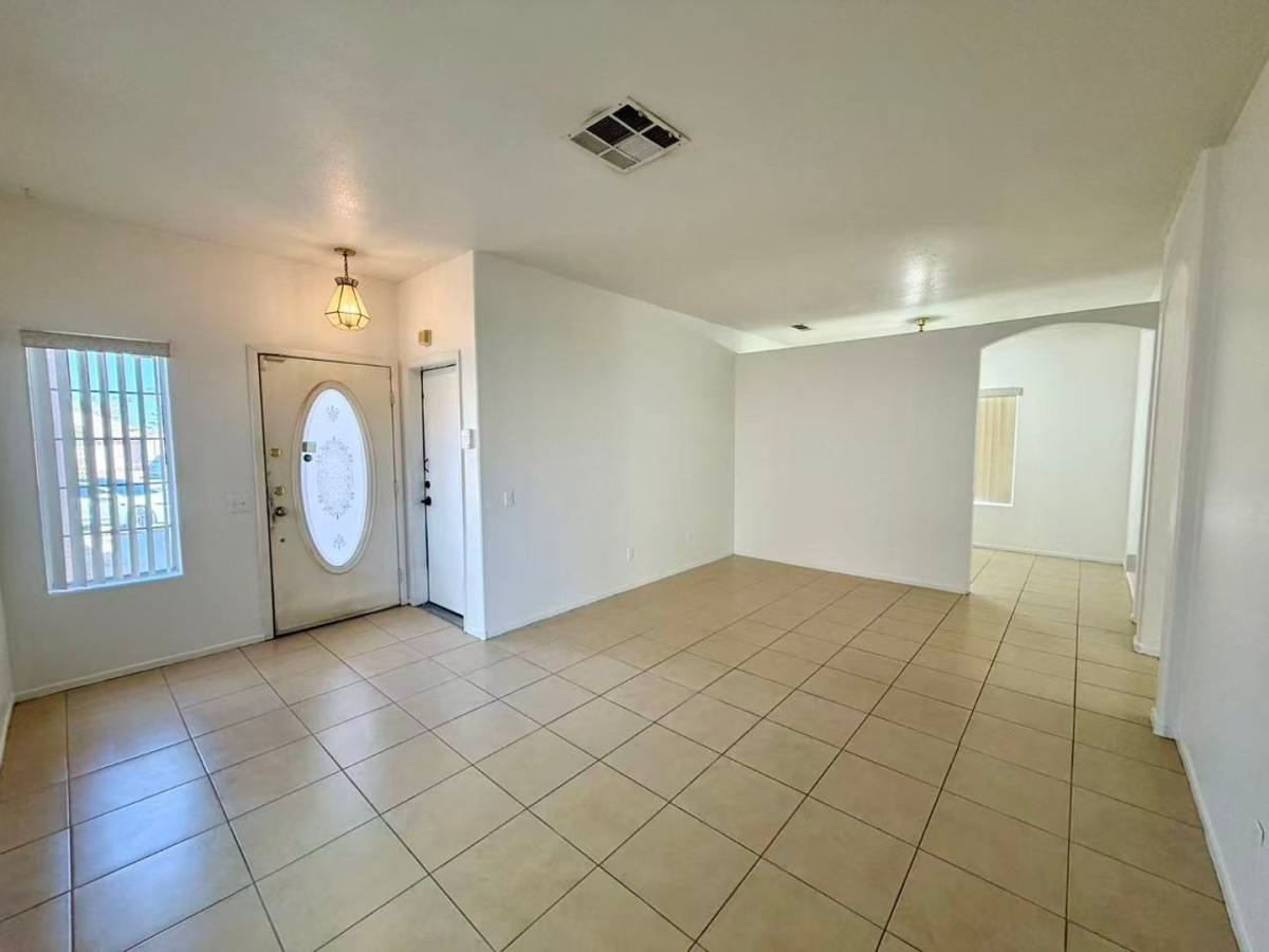 House for rent at 7932 Seabourn Court, Las Vegas, NV 89129