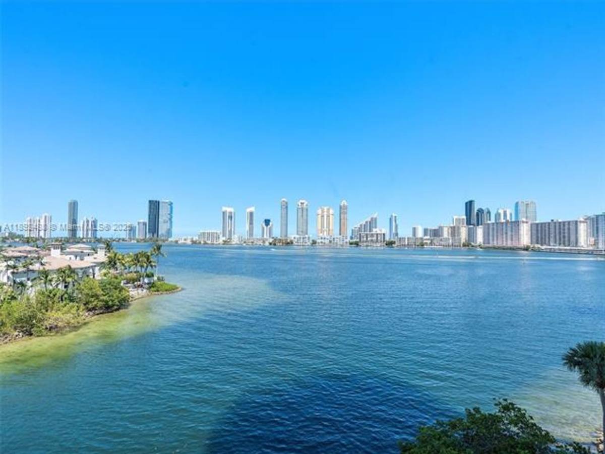 Apartment for rent at 4000 Island Blvd, North Miami Beach, FL 33160