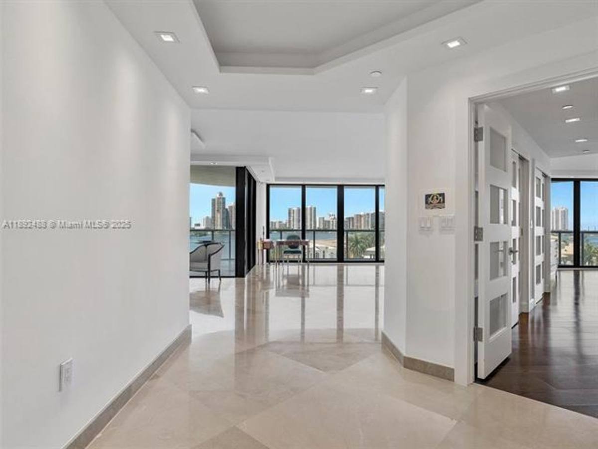 Apartment for rent at 4000 Island Blvd, North Miami Beach, FL 33160