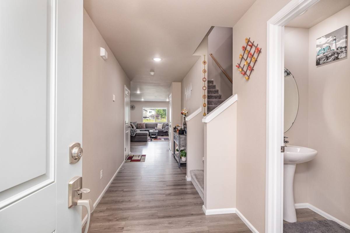 House for rent at 13315 326th Court SE, Sultan, WA 98294