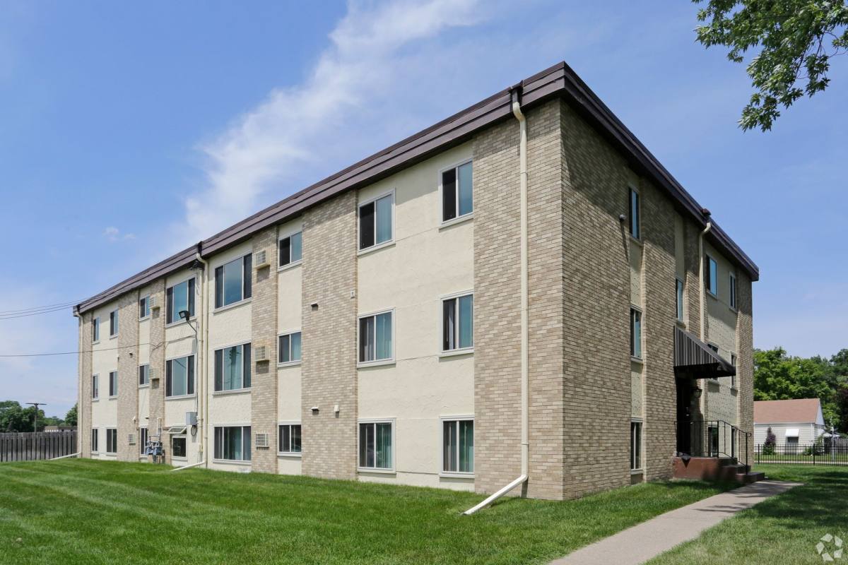Apartment for rent at 3415 65th Ave N, Minneapolis, MN 55429