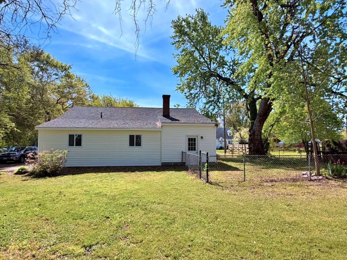House for rent at 4838 Stanley Dr, Richmond, VA 23234