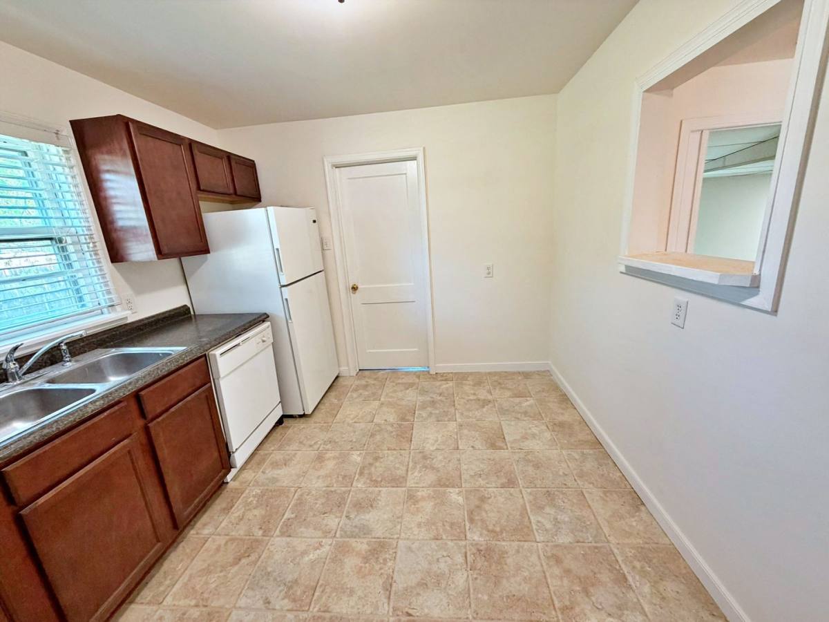 House for rent at 4838 Stanley Dr, Richmond, VA 23234